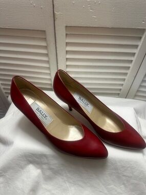 Bally Red Leather Pointed Toe Heels